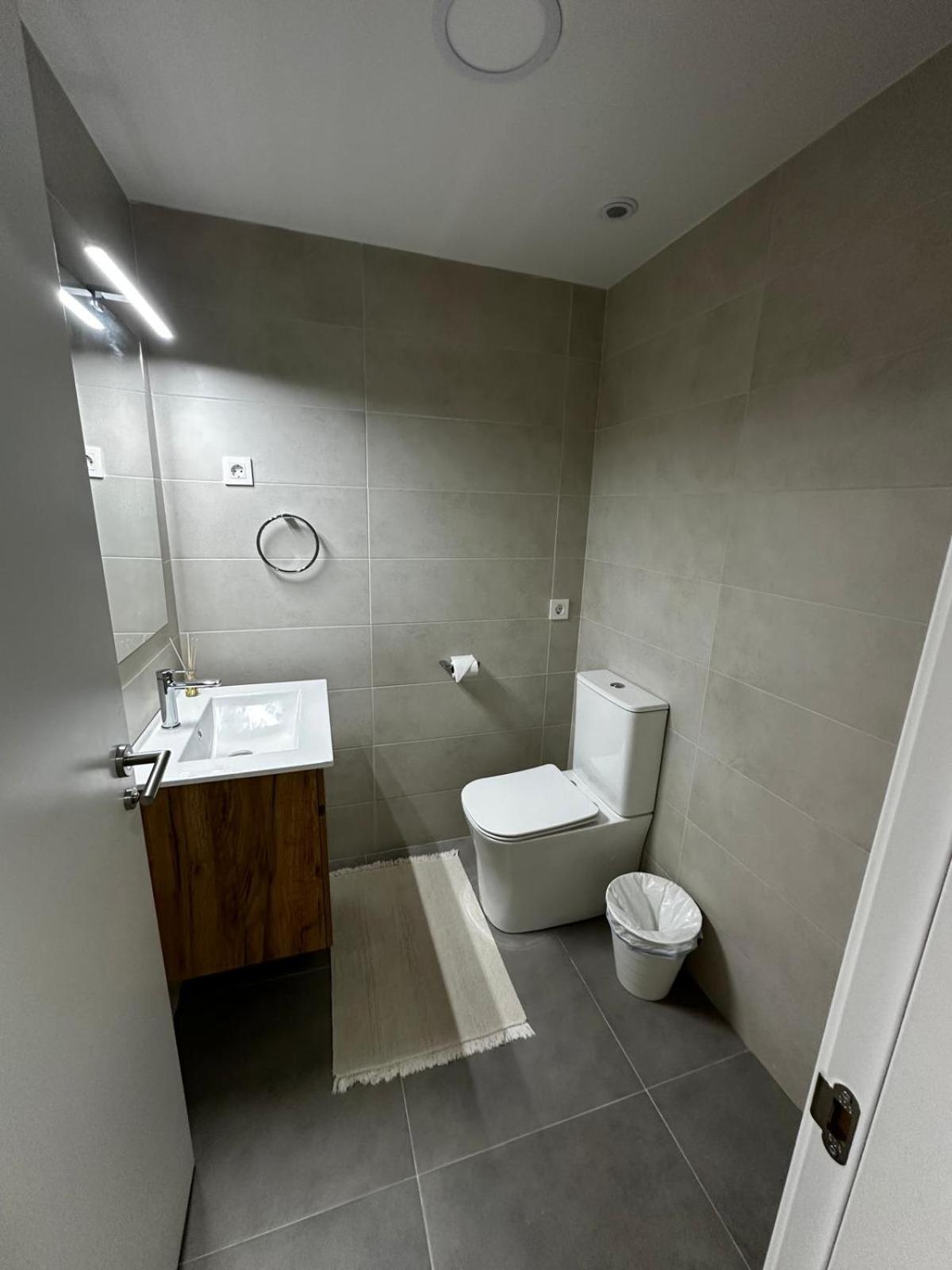 Black Rock Loft Apartment มาดริด ภายนอก รูปภาพ